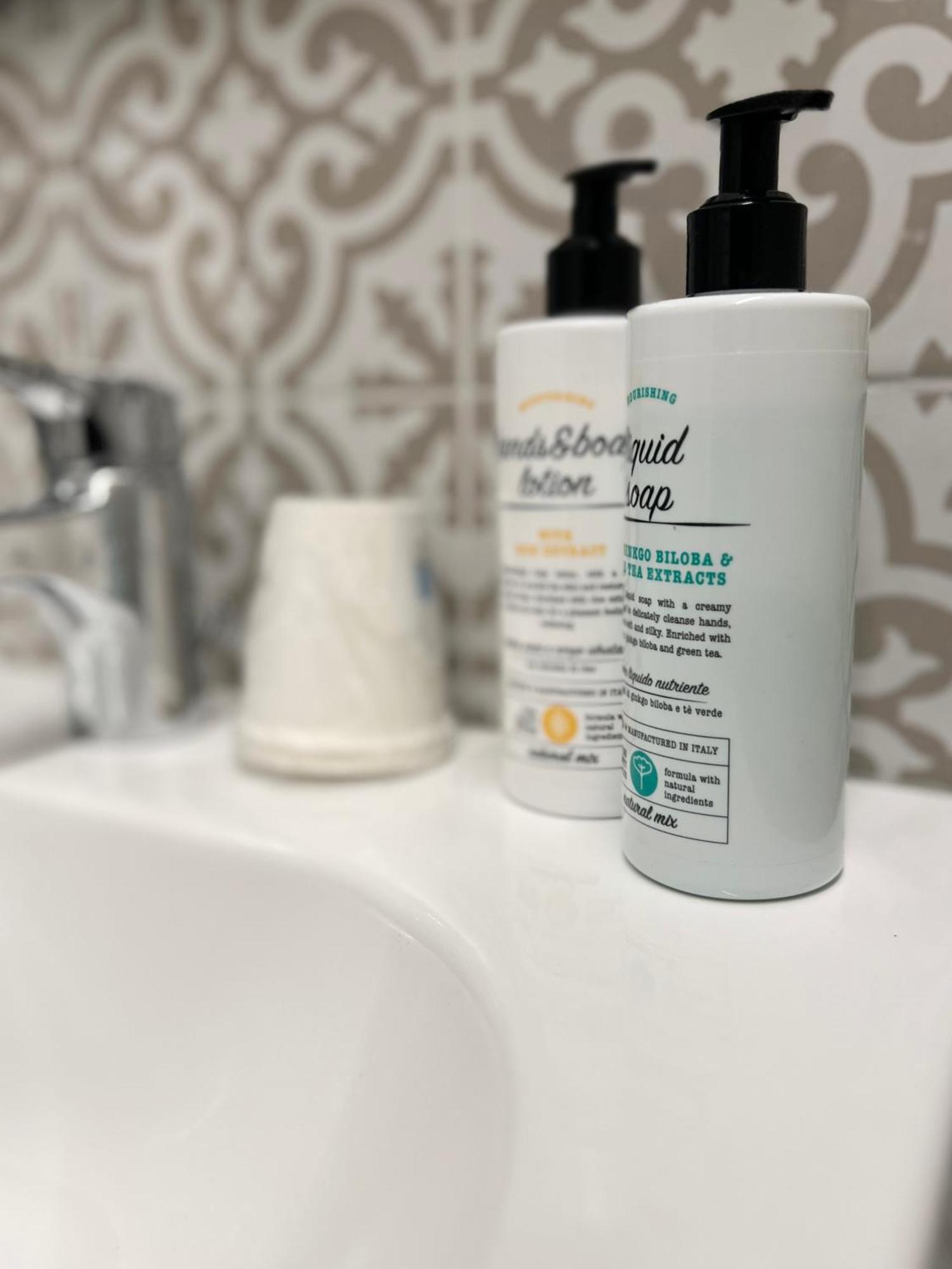 Mercadante Suite Central City 米兰 外观 照片